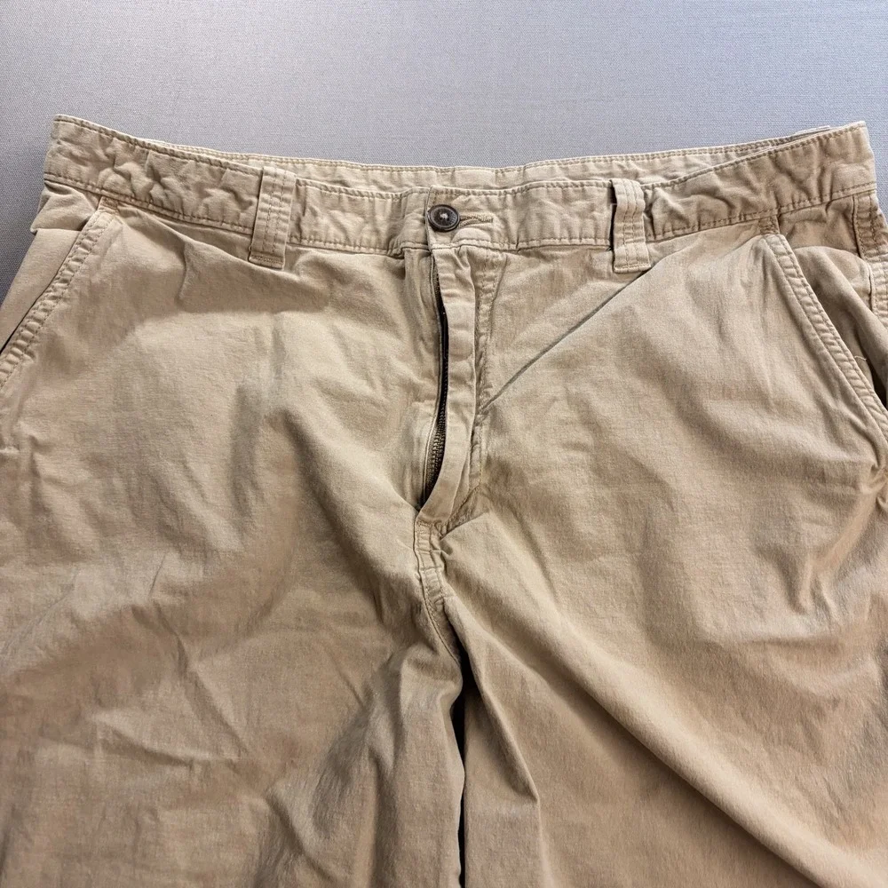 Magellan Outdoors Mens Shorts 38W Khaki Tan Casual Hiking Outdoor Chino